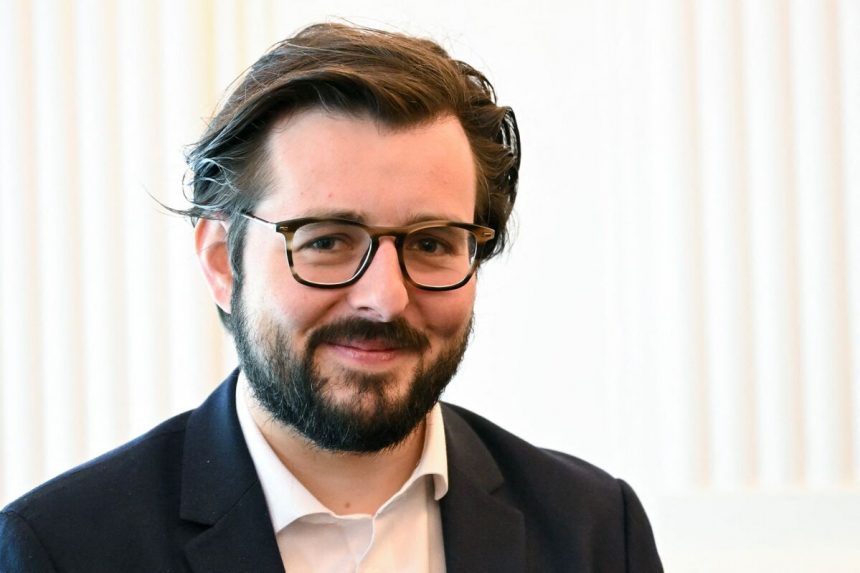 premier-frances-para-reunirse-con-socialistas,-que-pueden-tener-una-clave-de-presupuesto