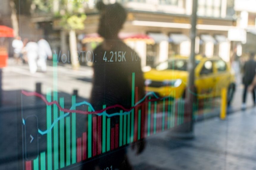crypro-power-struggle-blashes-mientras-stripe-nabs-big-stablecoin-win