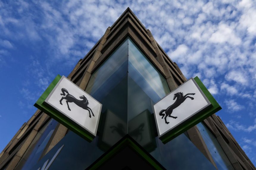 lloyds-planea-el-acuerdo-srt-vinculado-a-prestamos-comerciales-de-bienes-raices