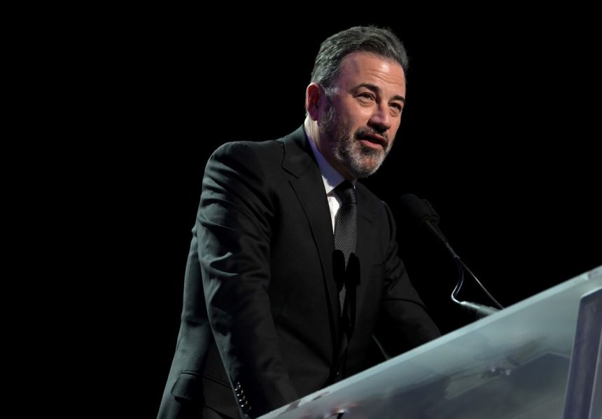 trump-dice-que-kimmel-suspendio-por-malas-calificaciones,-no-por-libertad-de-expresion.