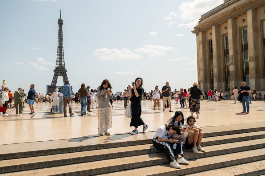 la-calificacion-de-francia-se-rebajo-nuevamente-a-medida-que-el-montaje-de-las-finanzas