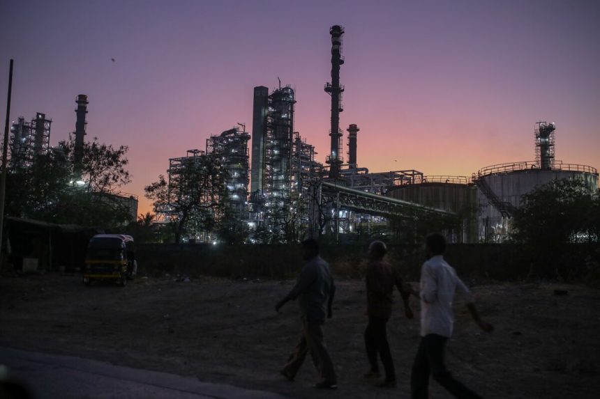 estados-unidos-busca-incluir-las-compras-de-petroleo-ruso-de-la-india-en-conversaciones-comerciales.