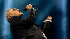 morrissey-cancela-los-espectaculos-estadounidenses-despues-de-la-amenaza-de-muerte-en-canada