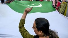 cuerpos-de-tres-personas-transgenero-que-se-encuentran-en-pakistan