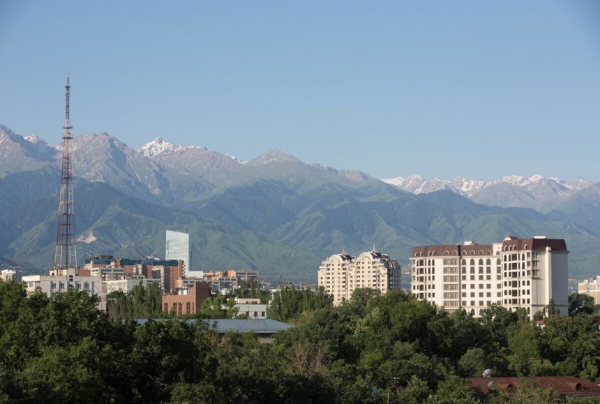 kazajstan-planea-hasta-$-2-mil-millones-de-bonos-yuanes-para-hacer-crecer-los-lazos-de-china