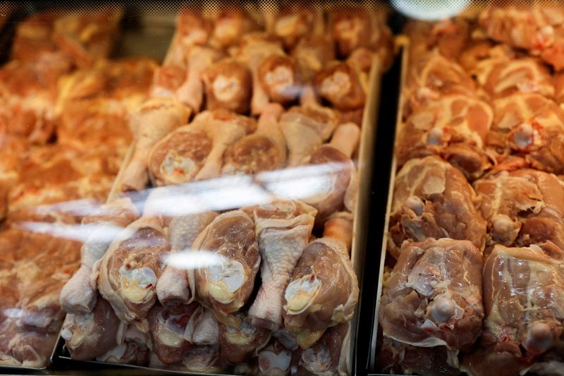 ue-para-reabrir-el-mercado-de-la-carne-de-pollo-de-brasil-despues-del-brote-de-gripe-aviar