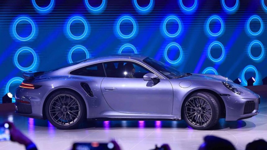 porsche-stock-se-bloquea-despues-de-reducir-los-planes-ev