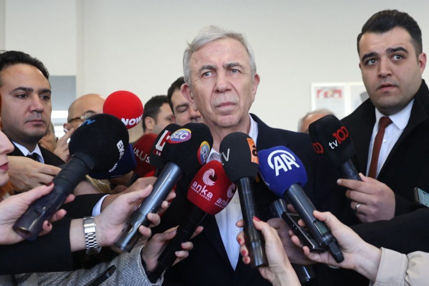 turquia-amplia-las-sondas-de-oposicion-con-detenciones-en-el-capital