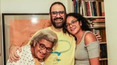 el-activista-britanico-egipcio-se-reunio-con-la-familia-despues-de-la-liberacion-de-la-prision