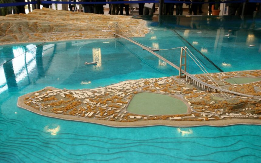 italia-tribunal-consulta-el-plan-gubernamental-para-construir-un-puente-de-$-16-mil-millones