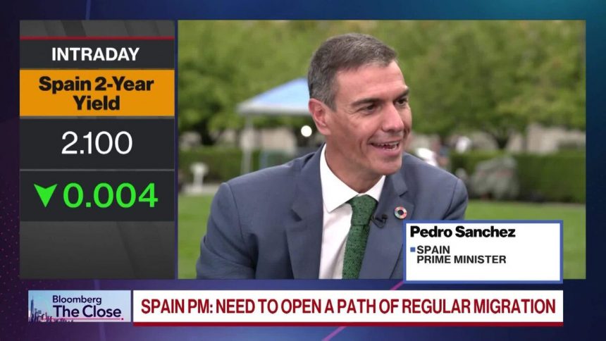 el-primer-ministro-de-espana,-sanchez,-dice-que-se-postula-para-la-reeleccion