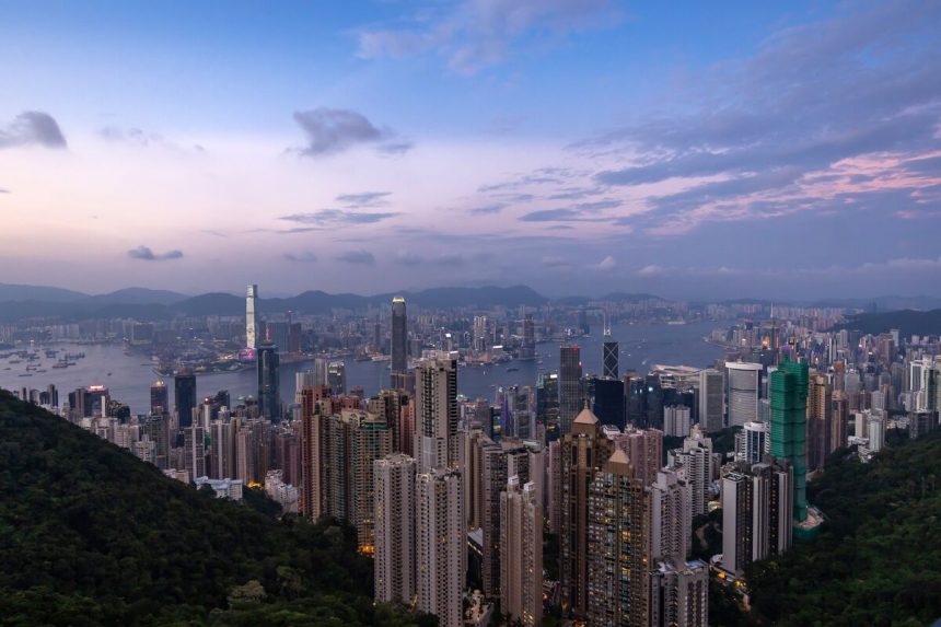 hong-kong-para-promover-los-bonos-yuanes-en-alta-mar,-la-curva-de-rendimiento-de-china