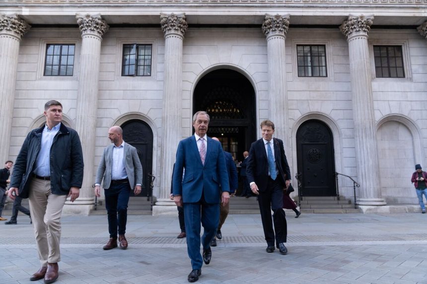 farage-spars-con-el-banco-de-inglaterra-sobre-los-planes-de-libra-digital