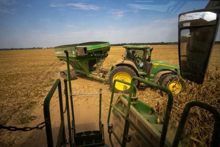 trump-dice-que-los-ingresos-arancelarios-financiaran-el-alivio-para-los-agricultores-estadounidenses