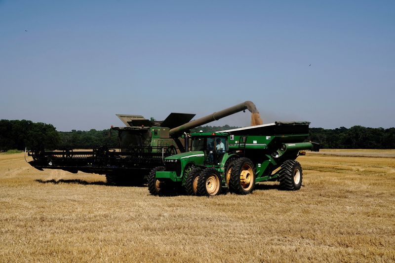 trump-dice-que-estados-unidos-distribuira-ayuda-a-los-agricultores-hasta-que-los-aranceles-se-activen-para-su-beneficio
