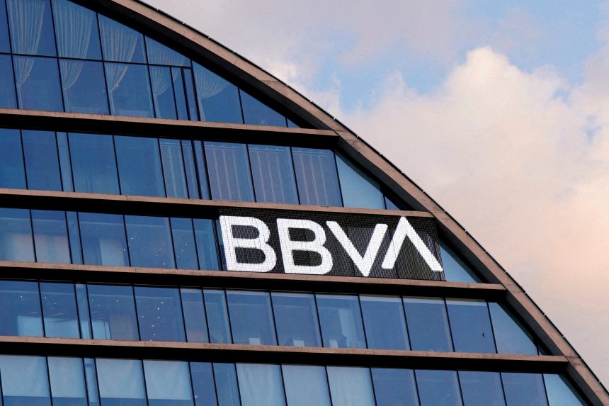junts-pide-que-bbva-no-pueda-hacer-una-segunda-opa-al-sabadell-si-la-aceptacion-no-llega-al-50%-del-capital