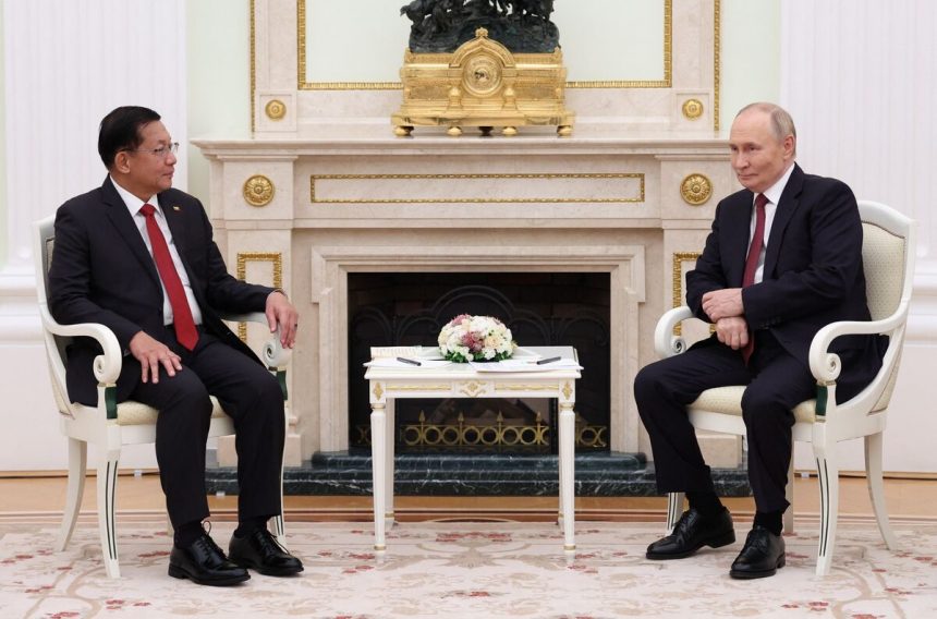 putin,-jefe-de-la-junta-de-myanmar,-discuta-la-profundizacion-de-los-lazos-en-moscu