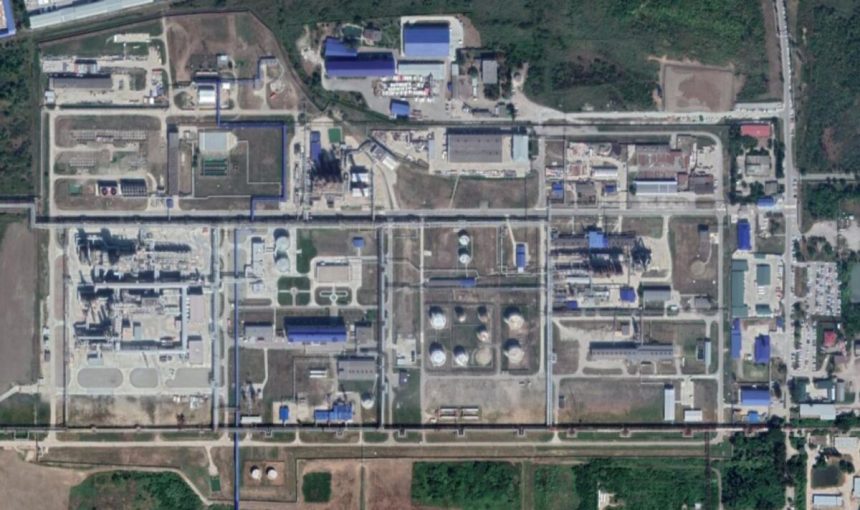 la-refineria-afipsky-de-rusia-se-incendio-despues-de-la-huelga-de-aviones-no-tripulados-de-ucrania