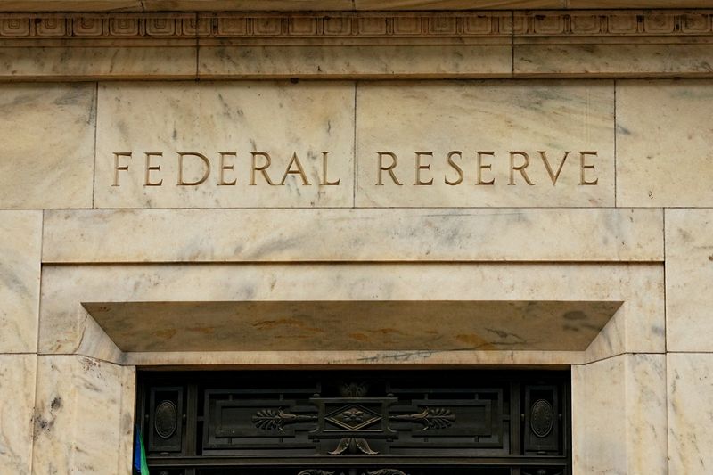 oferta-matutina:-el-trabajo-duro-de-la-fed-se-vuelve-mas-dificil