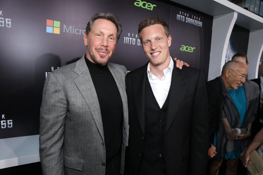 el-nuevo-magnate-de-hollywood-lucha-por-alejarse-de-la-imagen-de-‘nino-de-papa’