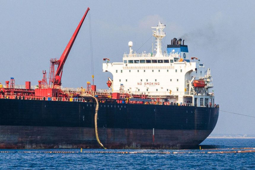 dangote-le-pide-a-nigeria-que-ponga-fin-a-la-amenaza-de-la-union-de-interrumpir-la-refineria