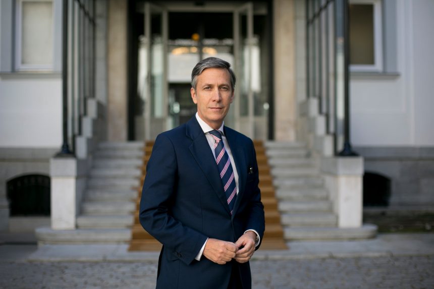 joan-bonet-(banca-march):-“la-erosion-de-la-credibilidad-de-la-reserva-federal-explica-en-parte-la-debilidad-del-dolar”