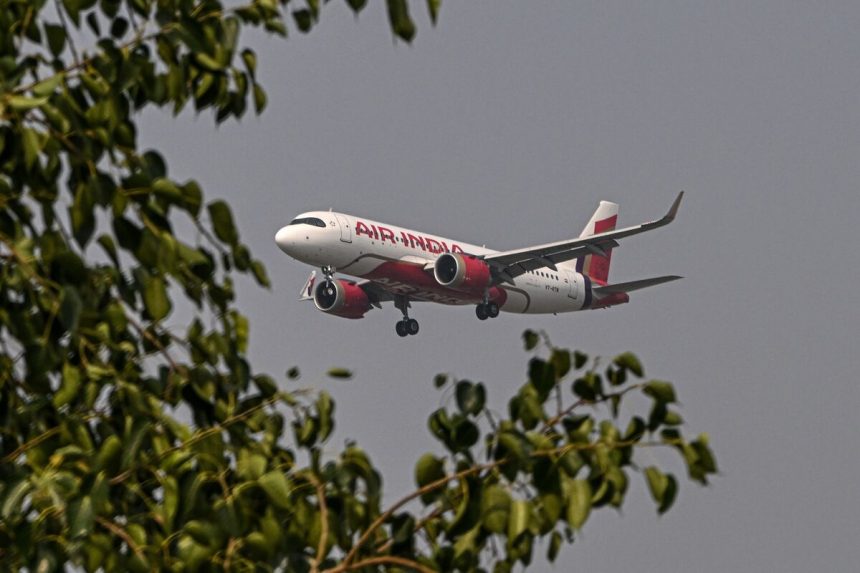 air-india-recauda-$-215-millones-de-stanchart,-bank-of-india
