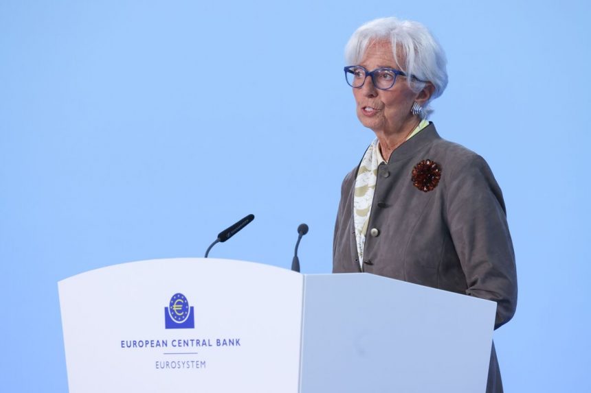 lagarde-dice-que-los-riesgos-de-inflacion-«bastante-contenidos»-en-cada-direccion