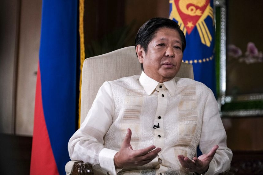 la-calificacion-de-marcos-se-recupera-antes-de-la-represion-de-la-corrupcion-filipina