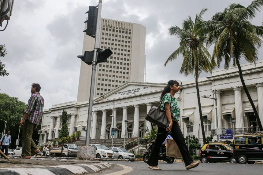 india-central-bank-posee-tasas-de-interes-a-pesar-del-golpe-arancelario