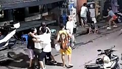 reloj:-momentos-impactantes-como-el-terremoto-de-magnitud-6.9-golpeo-filipinas