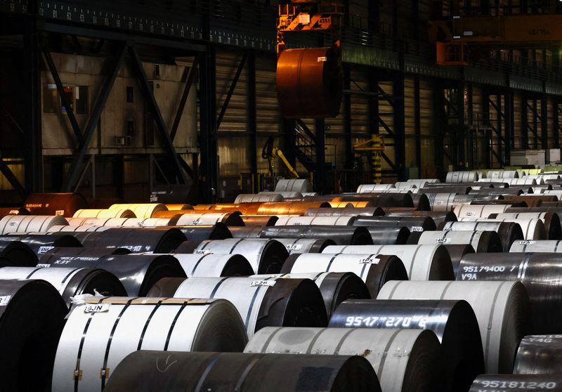 ue-planea-reducir-las-cuotas-de-importacion-de-acero,-las-tarifas-de-caminata-al-50%