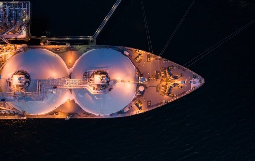 midocean-tomara-la-participacion-en-petronas-lng-canada-share