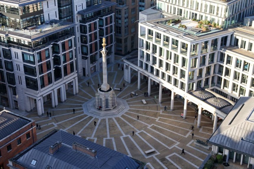 el-ceo-de-lse,-hoggett,-dice-que-bourse-no-esta-a-la-venta-despues-de-euronext-jab