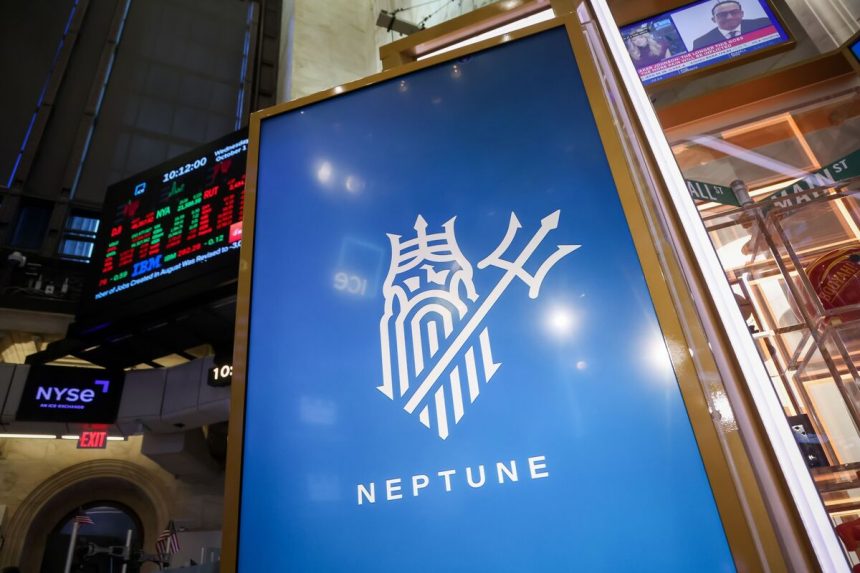 las-acciones-de-la-aseguradora-de-inundaciones-neptune-suben-un-16%-despues-de-$-368-millones-de-opi-de-ee-uu.