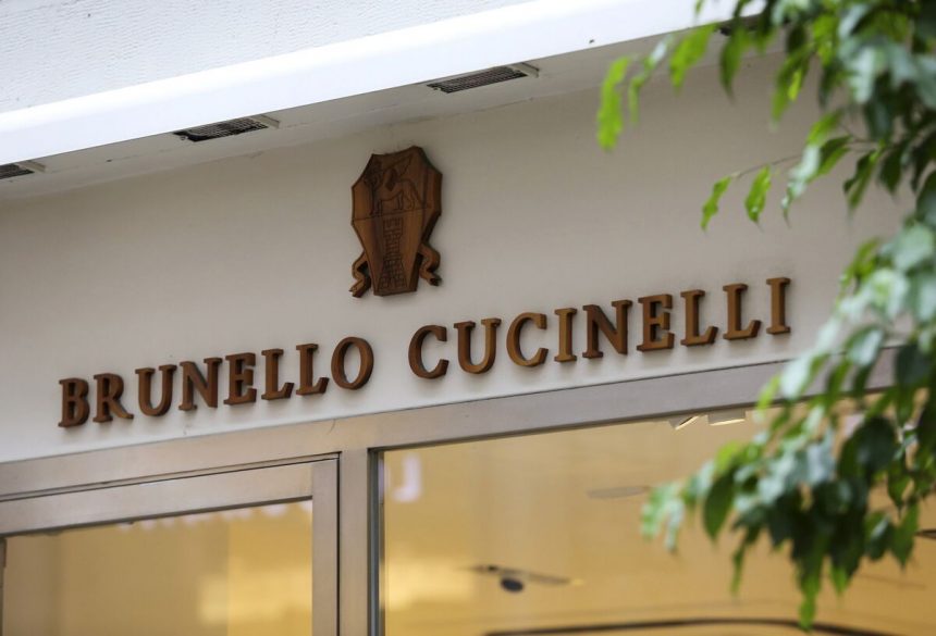 cucinelli-confirma-el-objetivo-de-crecimiento,-ya-que-rechaza-las-reclamaciones-de-los-vendedores-cortos