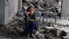 israel-‘aprieta-el-asedio’-de-la-ciudad-de-gaza-mientras-hamas-revisa-el-plan-de-paz-de-trump