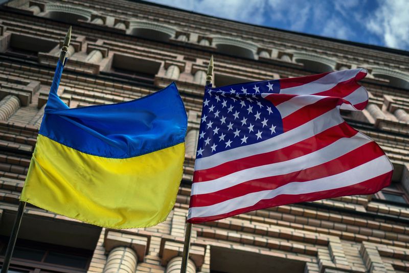 ee-uu.-para-proporcionar-a-ucrania-inteligencia-para-ataques-de-largo-alcance-en-rusia,-informa-wsj
