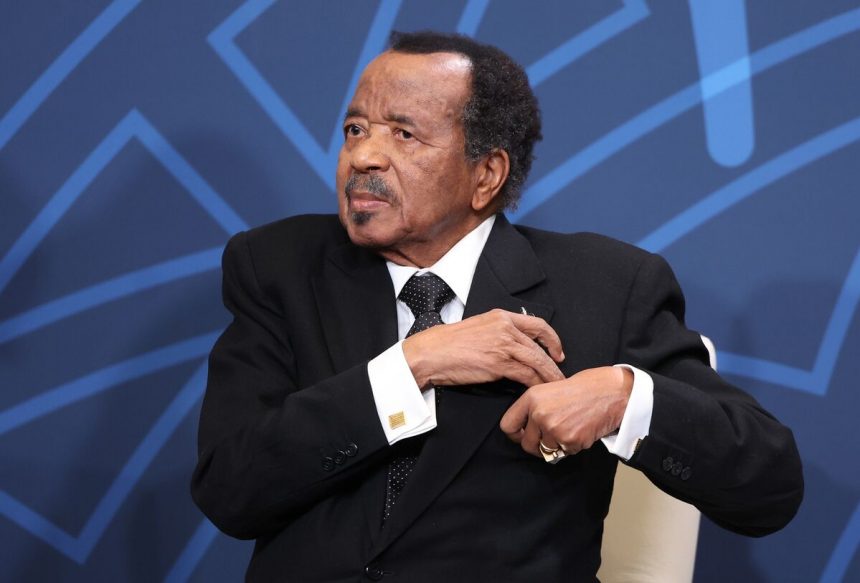 el-presidente-no-agenario-de-camerun,-desde-el-viaje-privado-para-dirigir-la-campana-electoral
