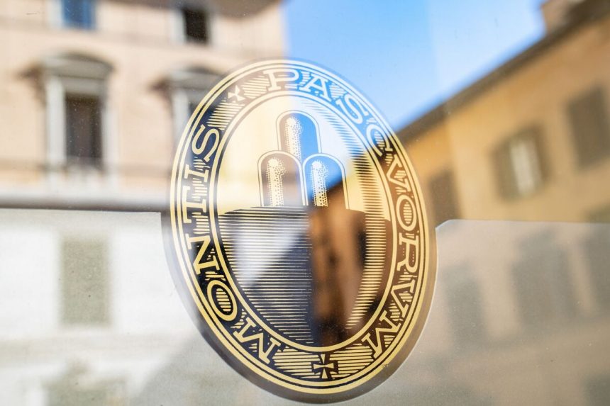 el-ceo-de-monte-paschi-ve-mas-ofertas-bancarias-italianas-despues-de-mediabanca