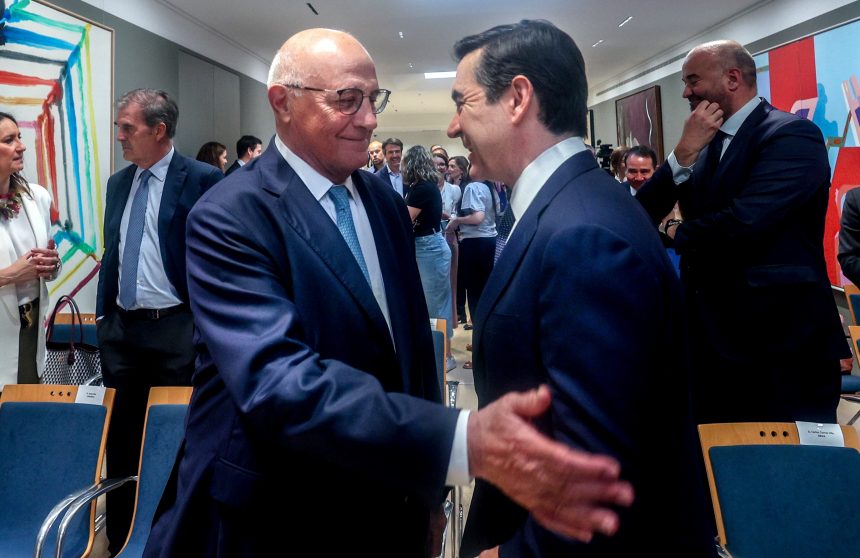 los-fondos-calculan-que-el-bbva-podra-controlar-el-sabadell-con-menos-del-40%-del-capital