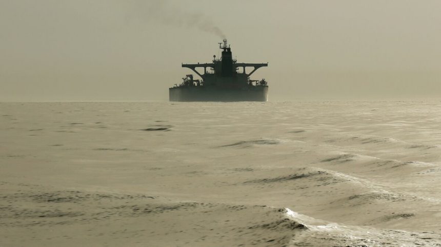 las-cargas-de-petroleo-maritimo-se-elevan-a-medida-que-los-mejores-exportadores-aumentan-los-flujos