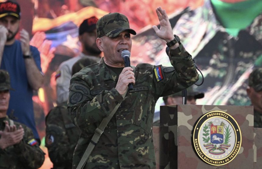 venezuela-raids-rebelde-campamentos-fronterizos-escondidos-con-drogas-y-armas