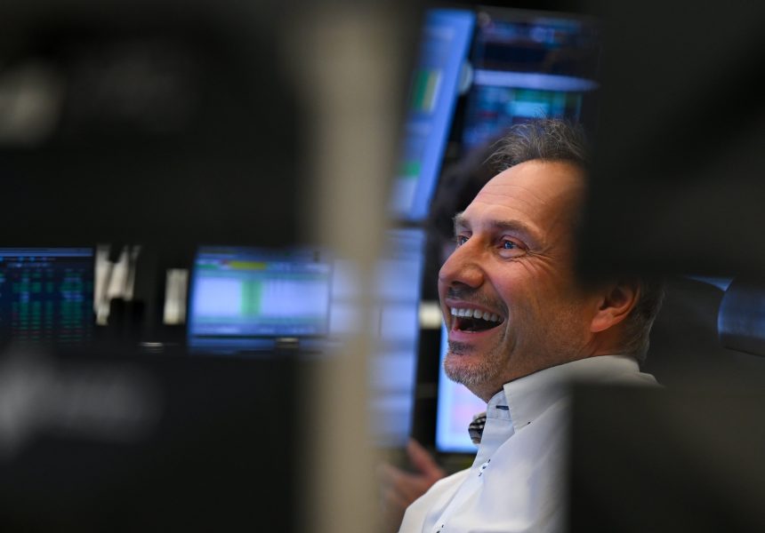 ¿le-queda-recorrido-al-ibex-35?-el-selectivo-encara-sus-maximos-historicos-entre-optimismo-y-cautela