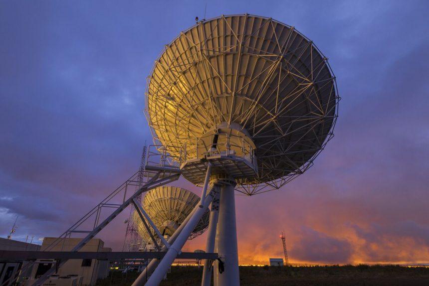 rusia-dirigida-a-los-satelites-del-reino-unido-sobre-la-base-«semanal»,-dice-el-jefe-del-comando-espacial-del-reino-unido.