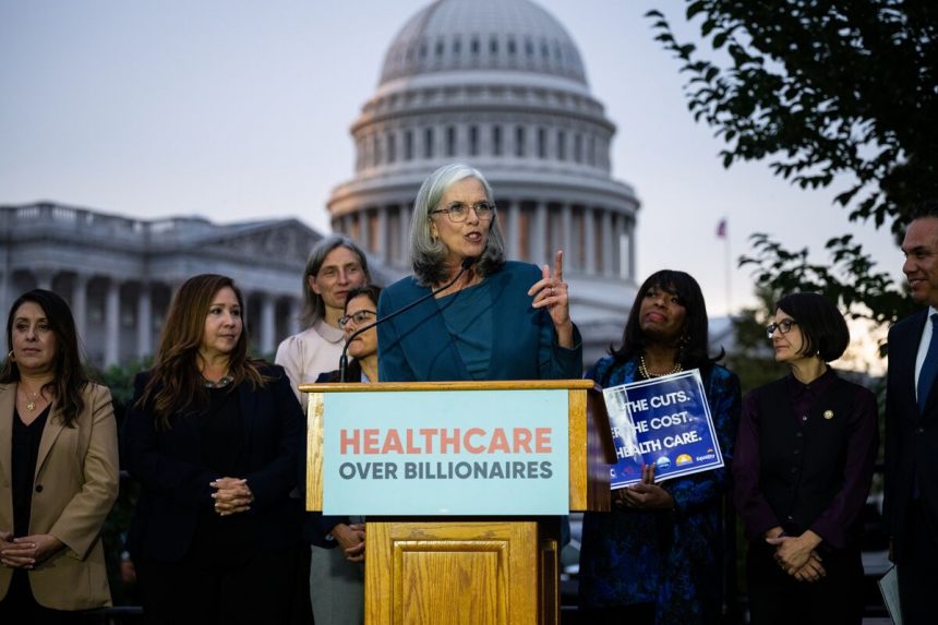 el-uso-de-obamacare-‘sobrealimentado’-de-los-distritos-republicanos-es-el-riesgo-en-la-lucha-de-cierre