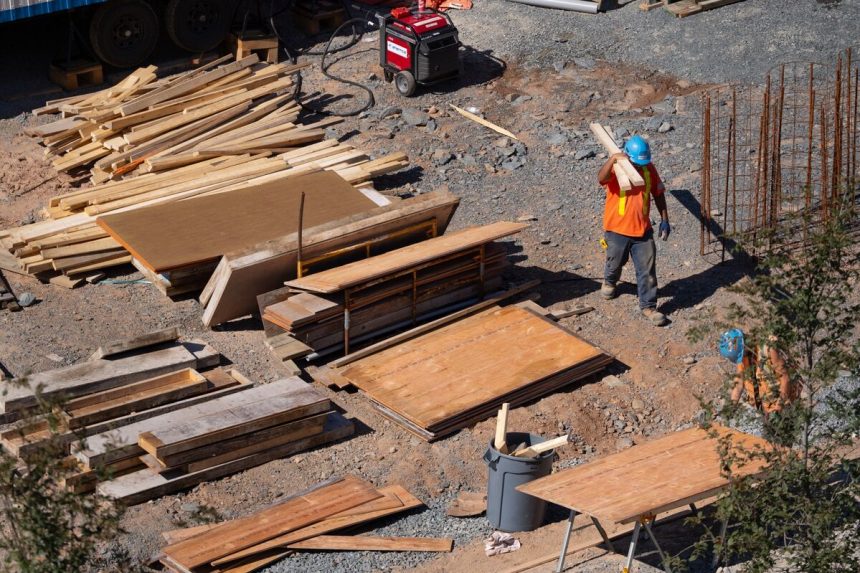 los-fondos-canadienses-apuestan-a-la-‘construccion-de-la-nacion’-en-medio-de-tarifas-estadounidenses,-burlas