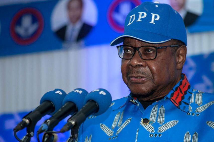 el-nuevo-presidente-de-malawi,-mutharika,-promete-una-represion-de-corrupcion