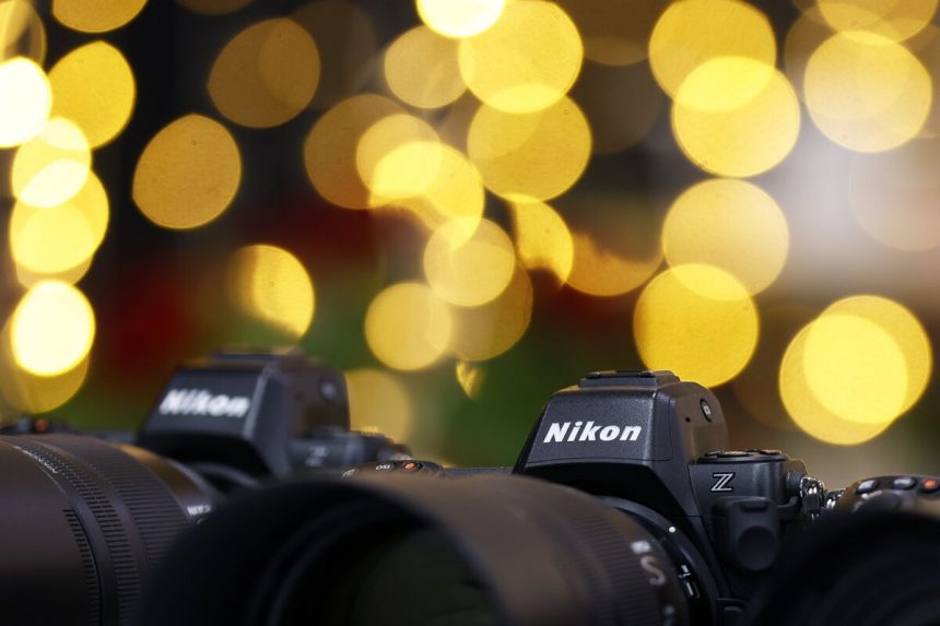 las-acciones-de-nikon-saltan-casi-un-6%-despues-de-que-essilorluxottica-aumenta-la-participacion