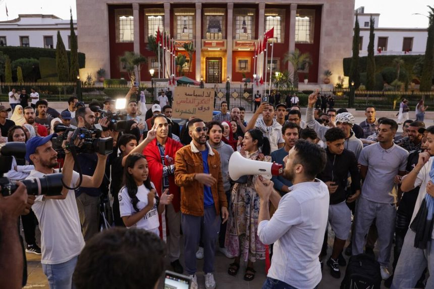 los-activistas-marroquies-instan-a-las-conversaciones-de-la-monarquia-a-medida-que-se-amplia-el-apoyo-de-protesta